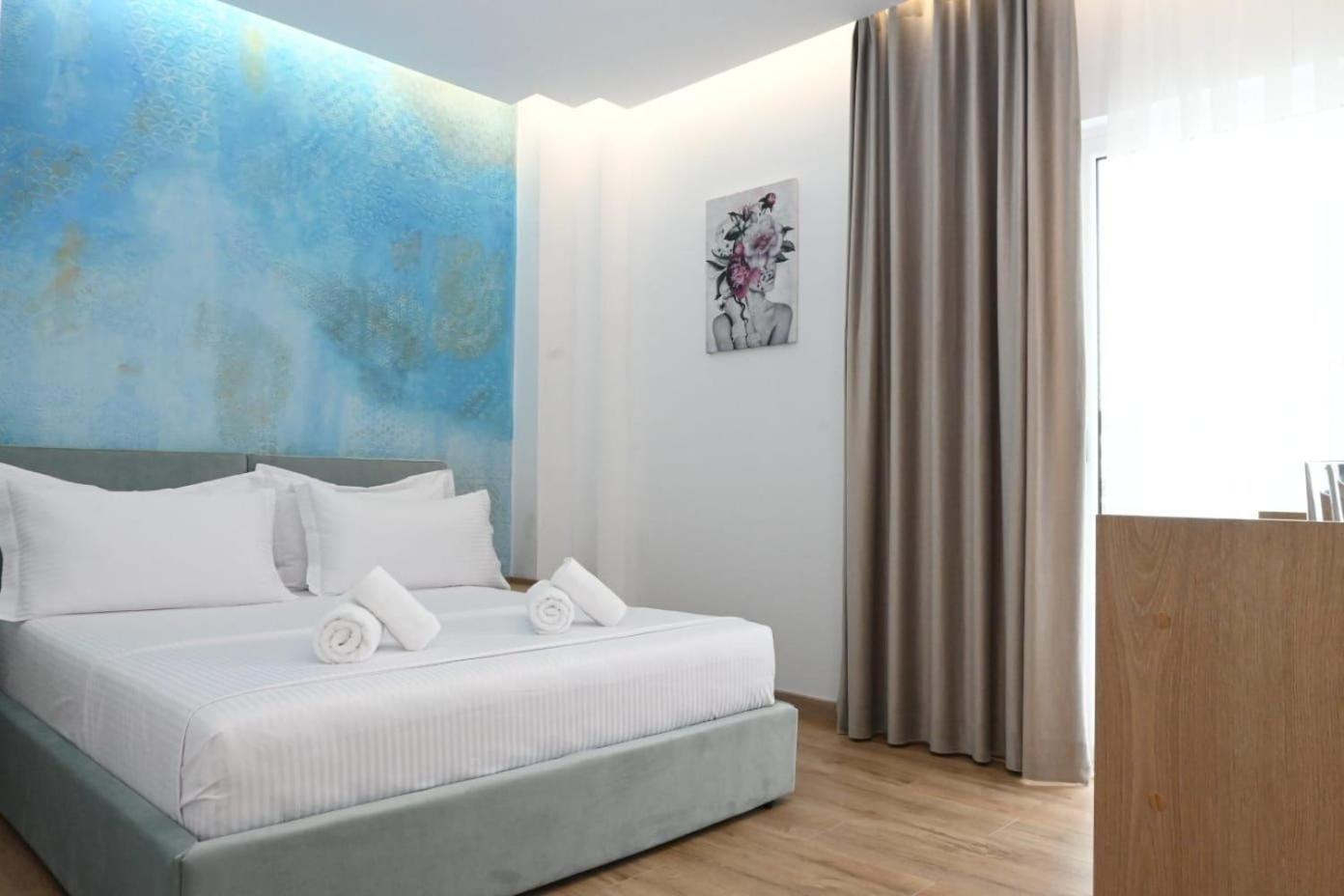 Emar Beachfront Frühstückspension Ksamil